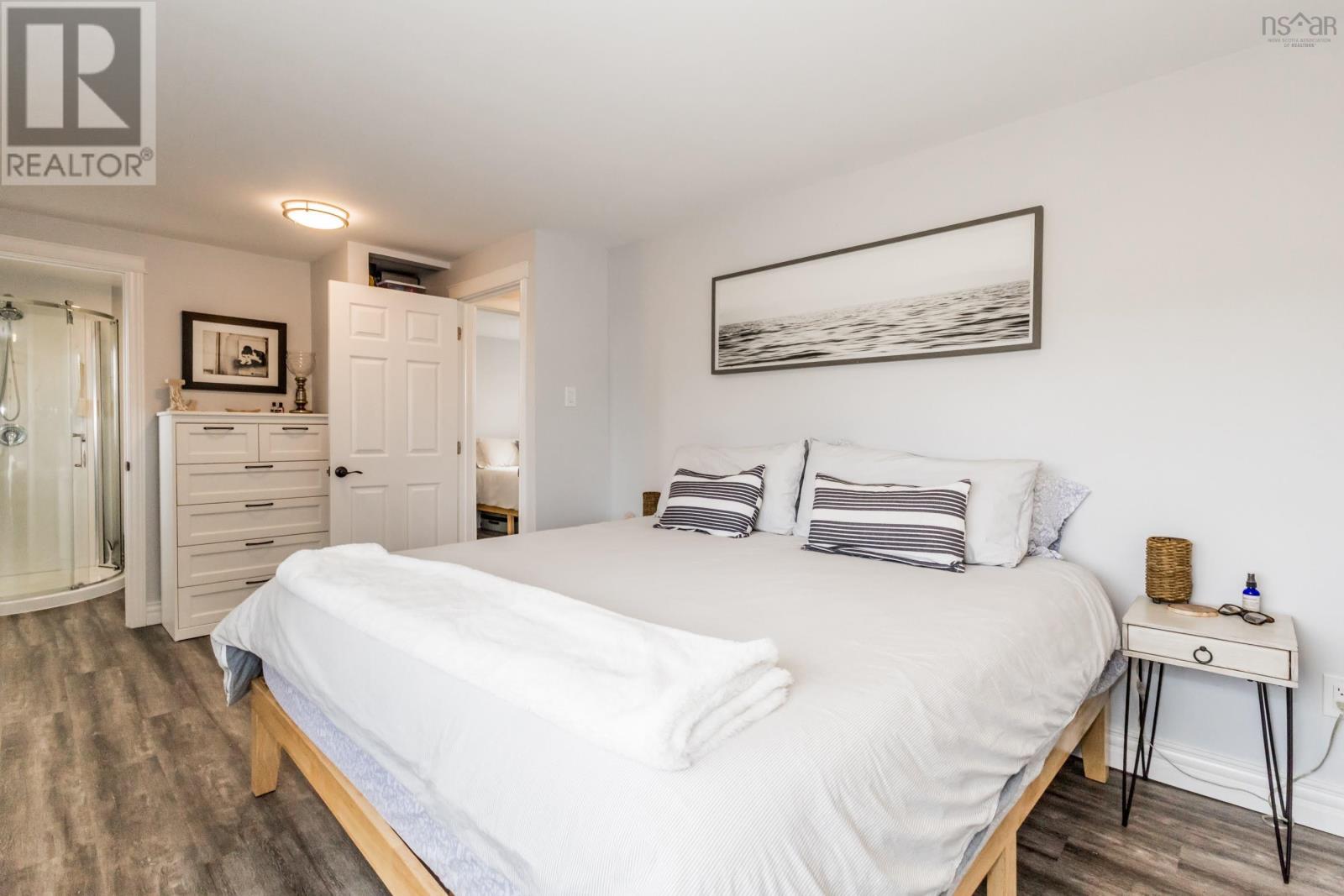 Property 27 of 50 of 701 Brooklyn Street