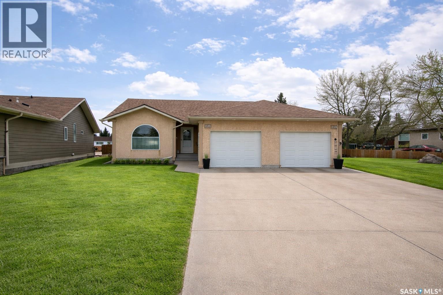 15B Downing DRIVE