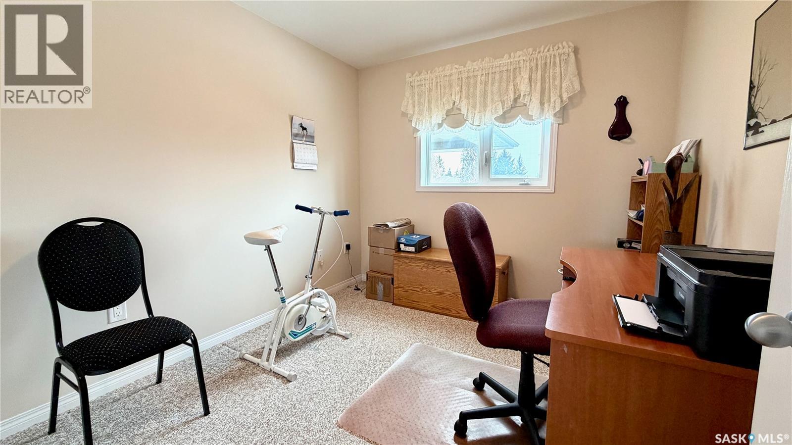 15B Downing DRIVE — photo 15