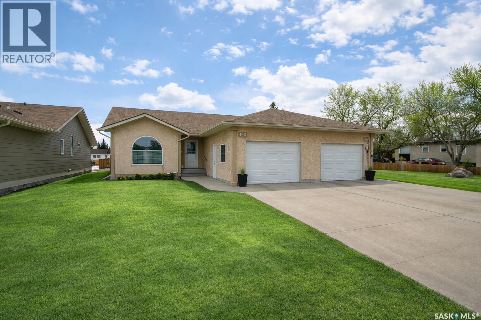 15B Downing DRIVE - photo 2