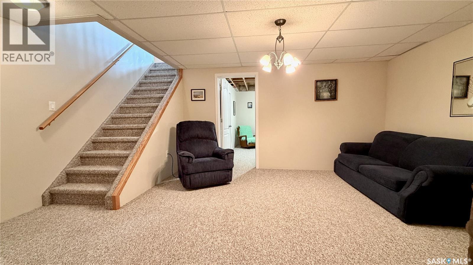 15B Downing DRIVE — photo 21