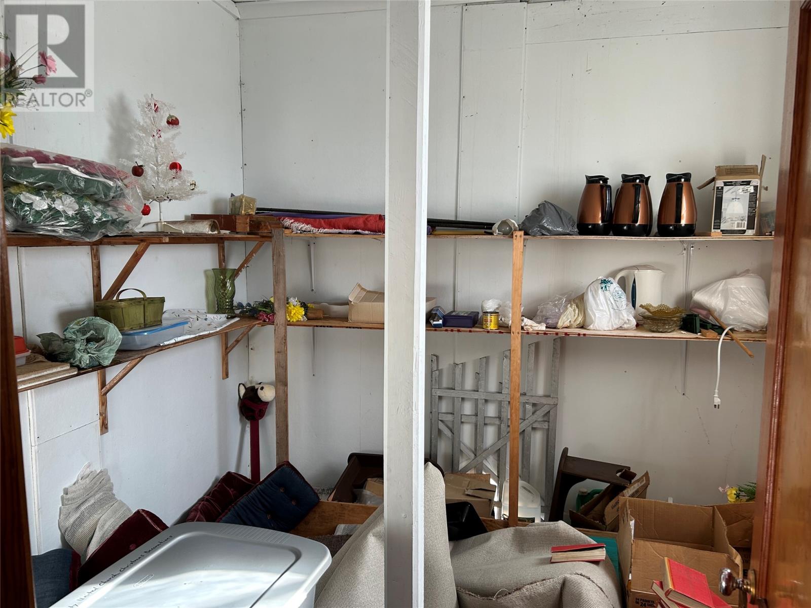 122 MAIN STREET - 30