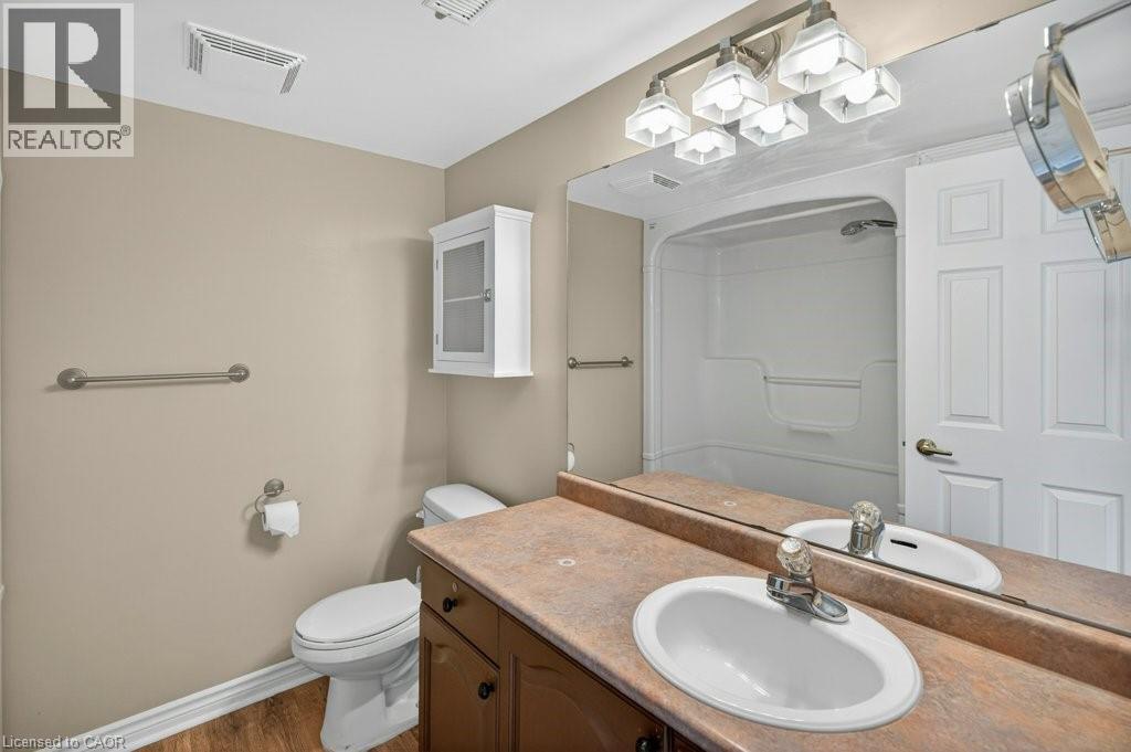 2010 CLEAVER Avenue Unit# 224, Burlington, Ontario, L7M4C1 — Photo 34