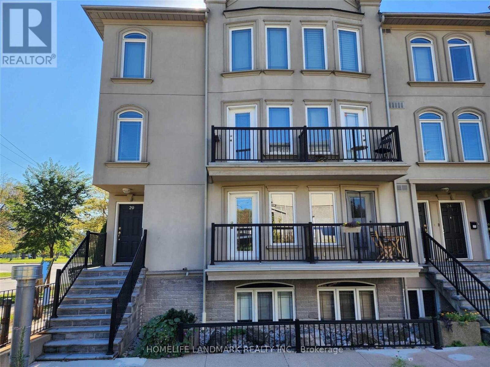 19 - 118 FINCH AVENUE W