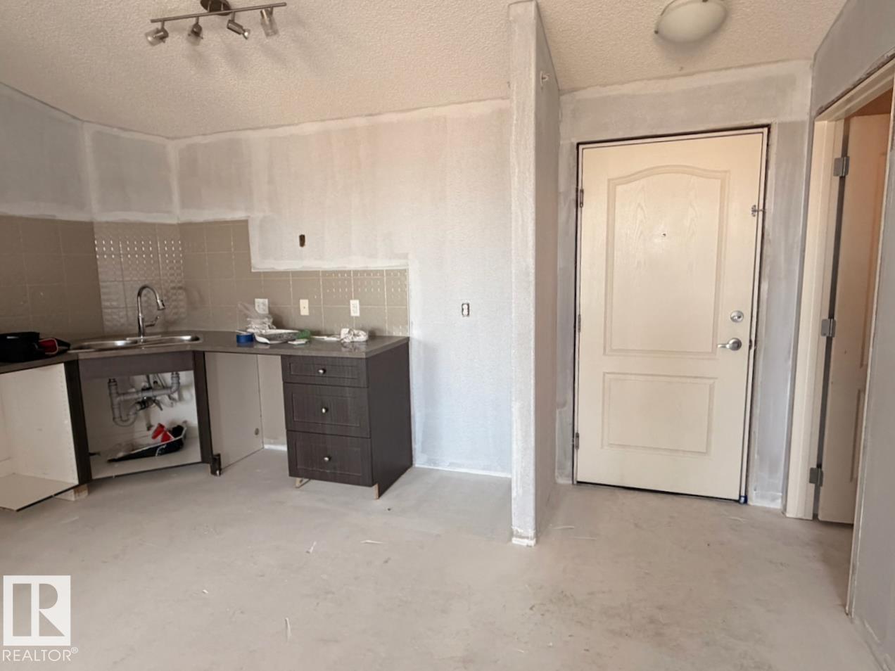 #416 1520 HAMMOND GATE GA NW, Edmonton