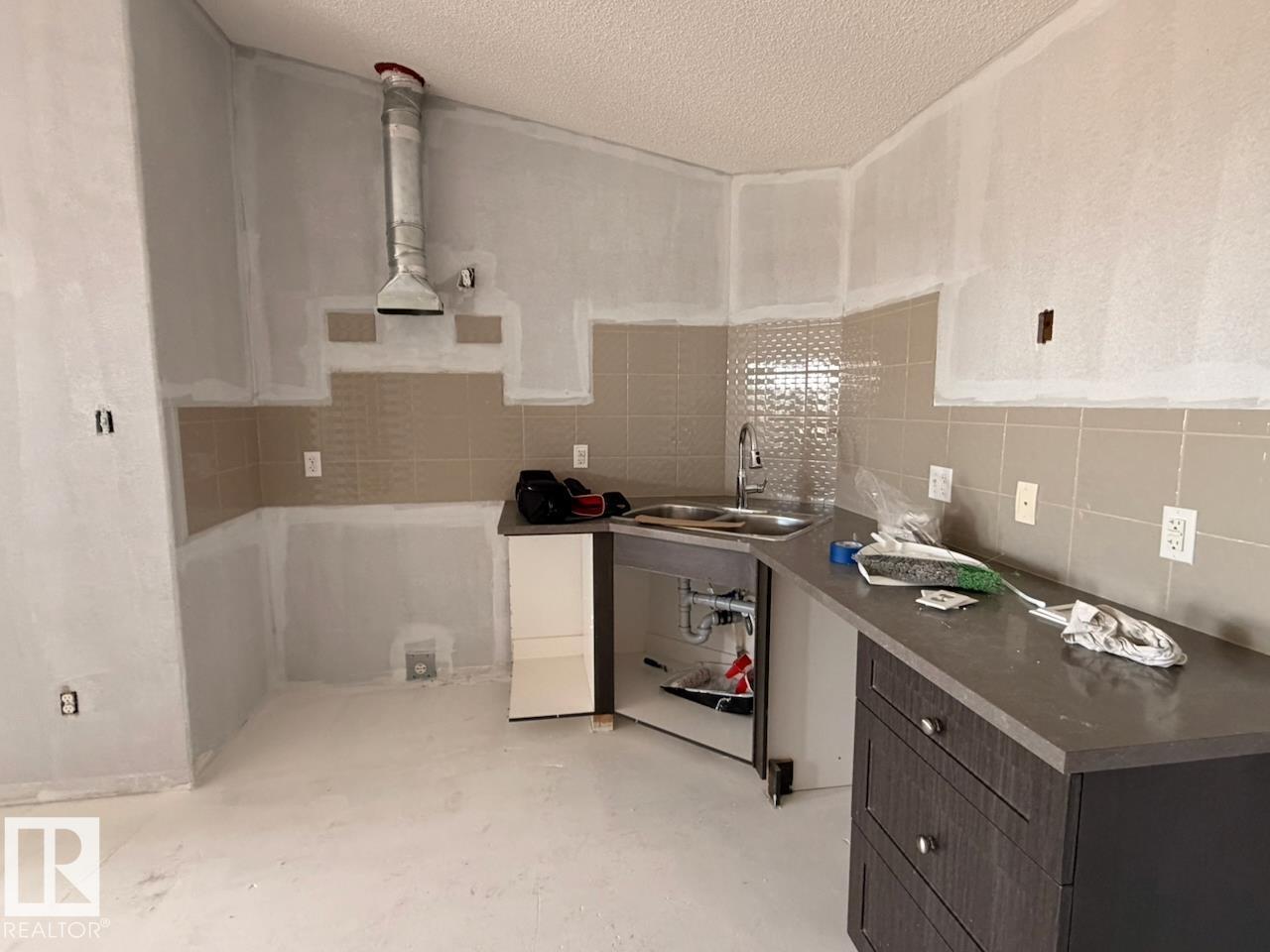 #416 1520 HAMMOND GATE GA NW, Edmonton