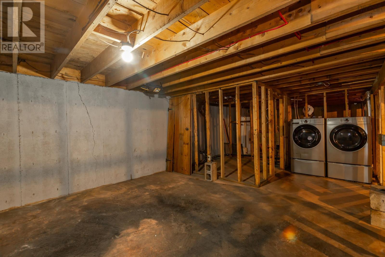 Property 33 of 45 of 68 North River Road