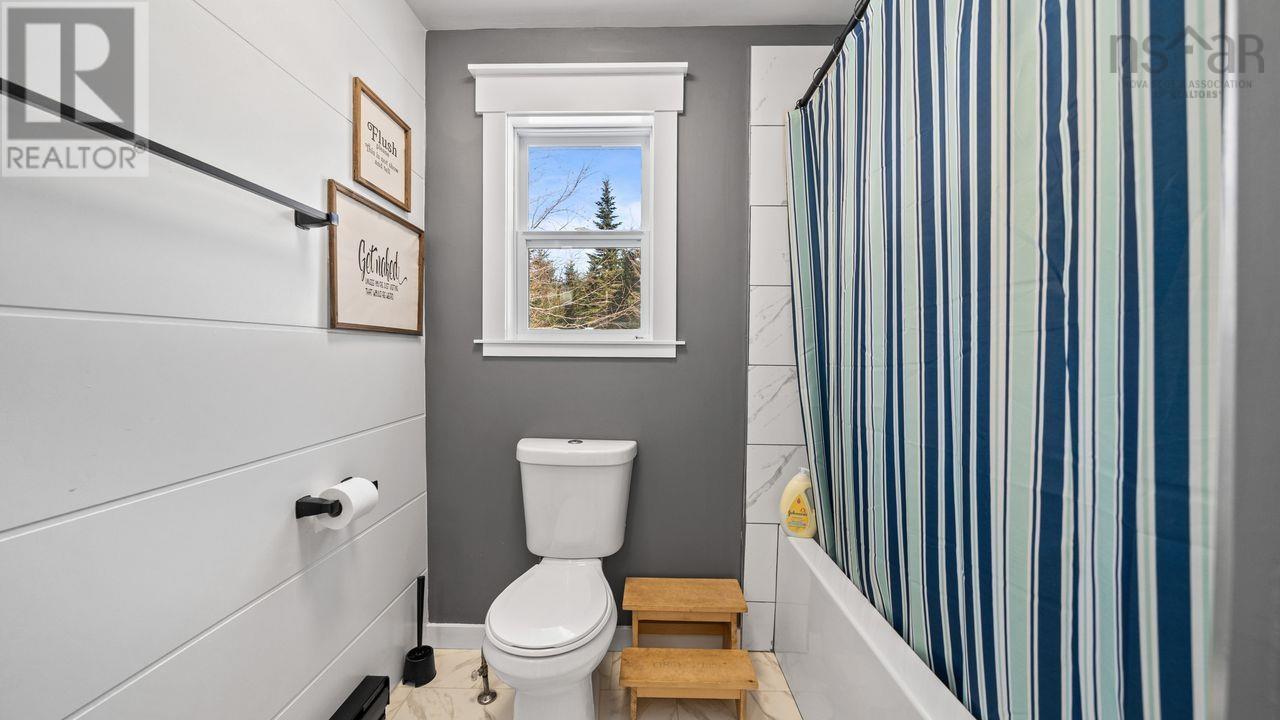 Property 27 of 49 of 27 Earl Court