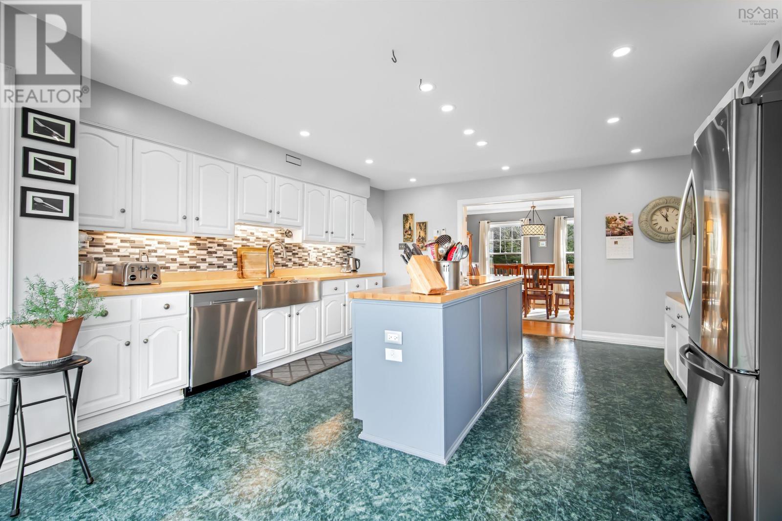 Property 26 of 49 of 18 Mahar Drive