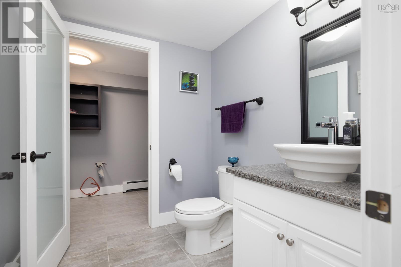 Property 20 of 37 of 57 Clearview Street