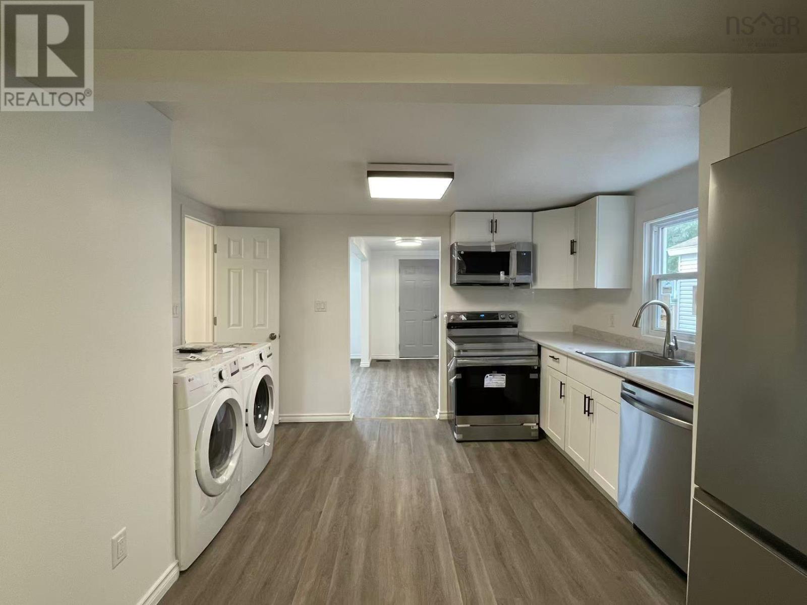 Property 5 of 18 of 123 Lorne Street