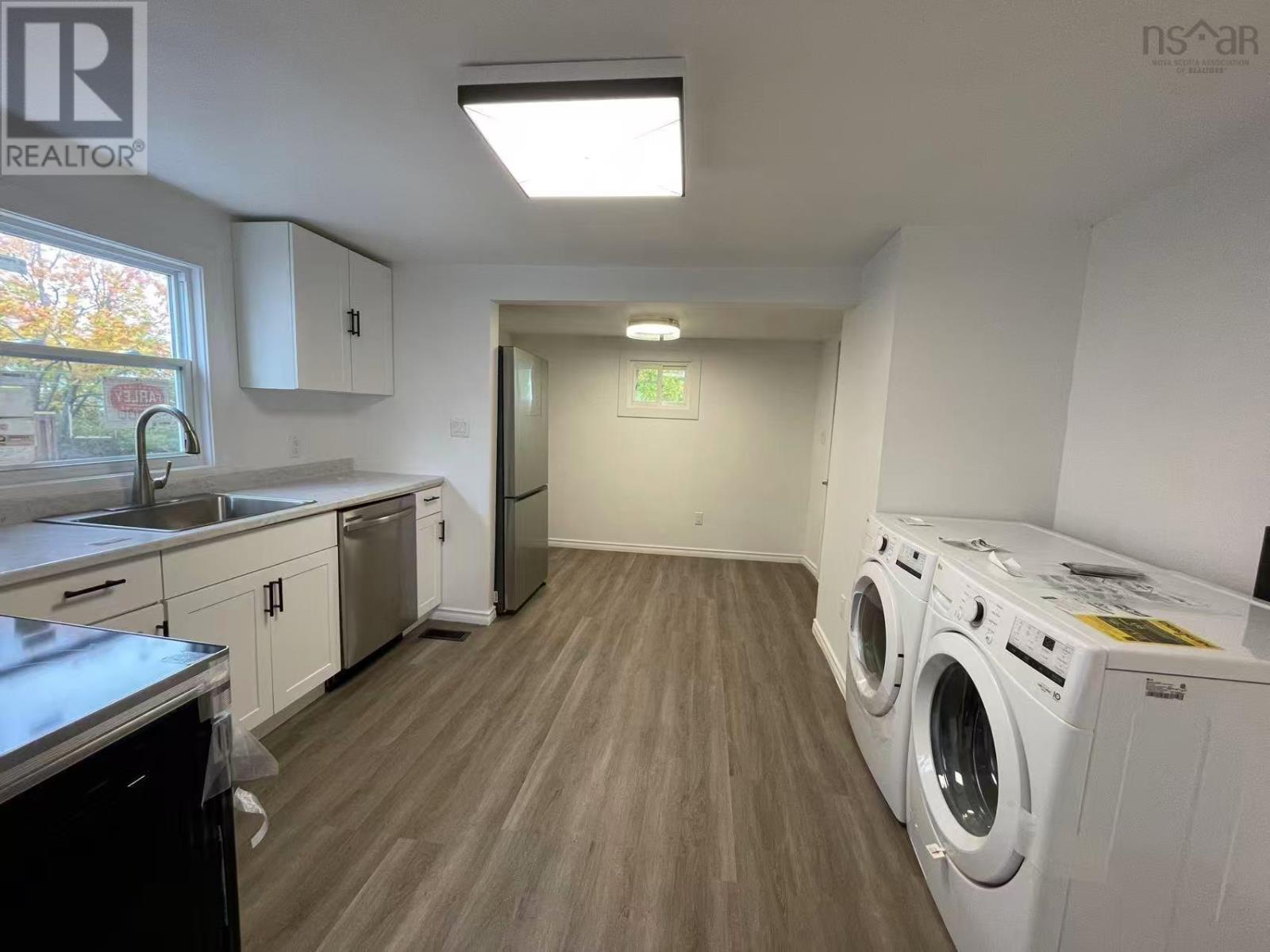 Property 7 of 18 of 123 Lorne Street