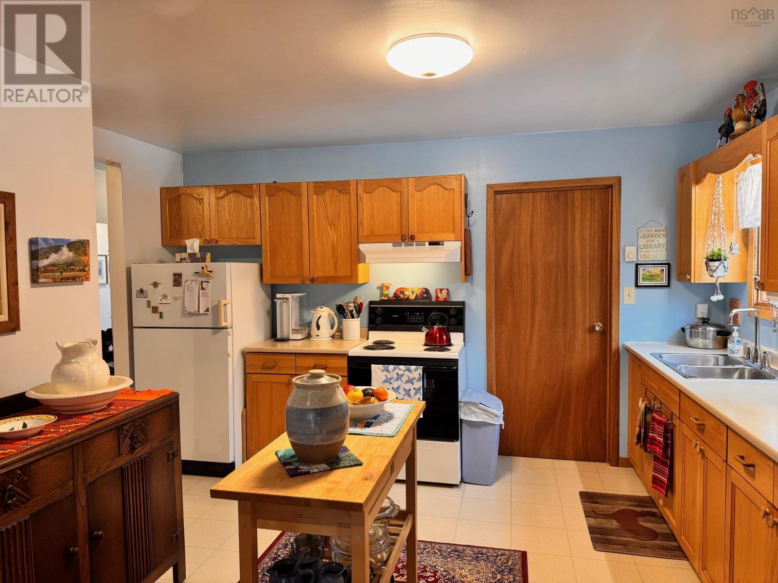 Property 15 of 31 of 156 Widow Point Loop