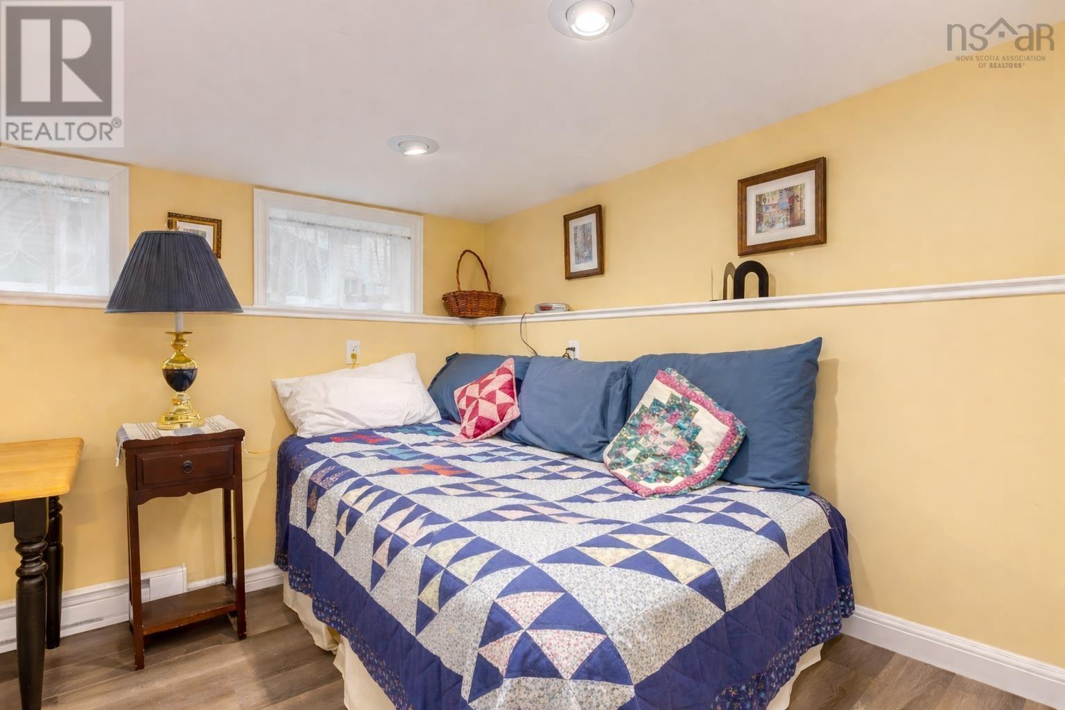 Property 31 of 43 of 21 Lawnsdale Drive