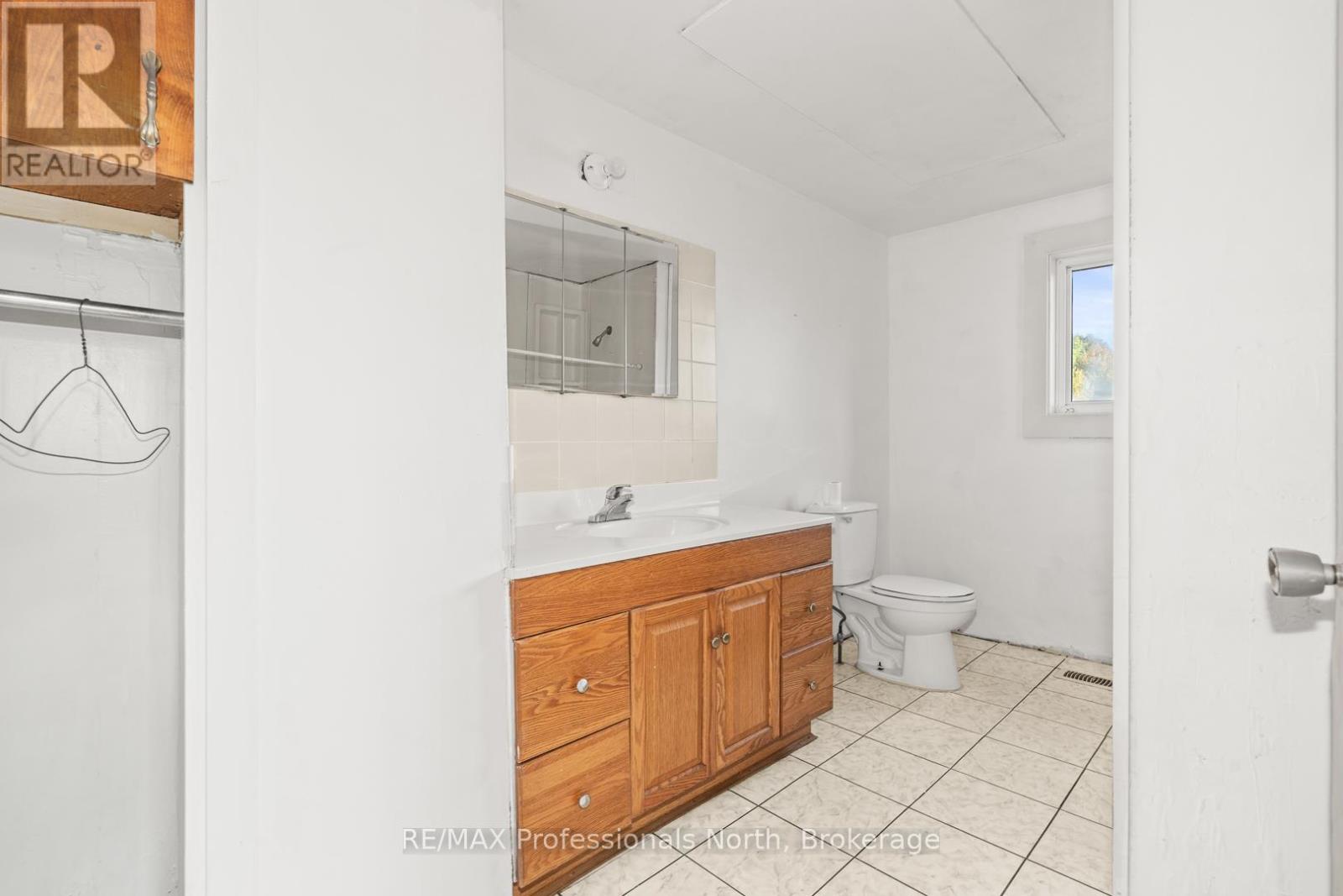 1127 FALLOWFIELD ROAD — photo 19