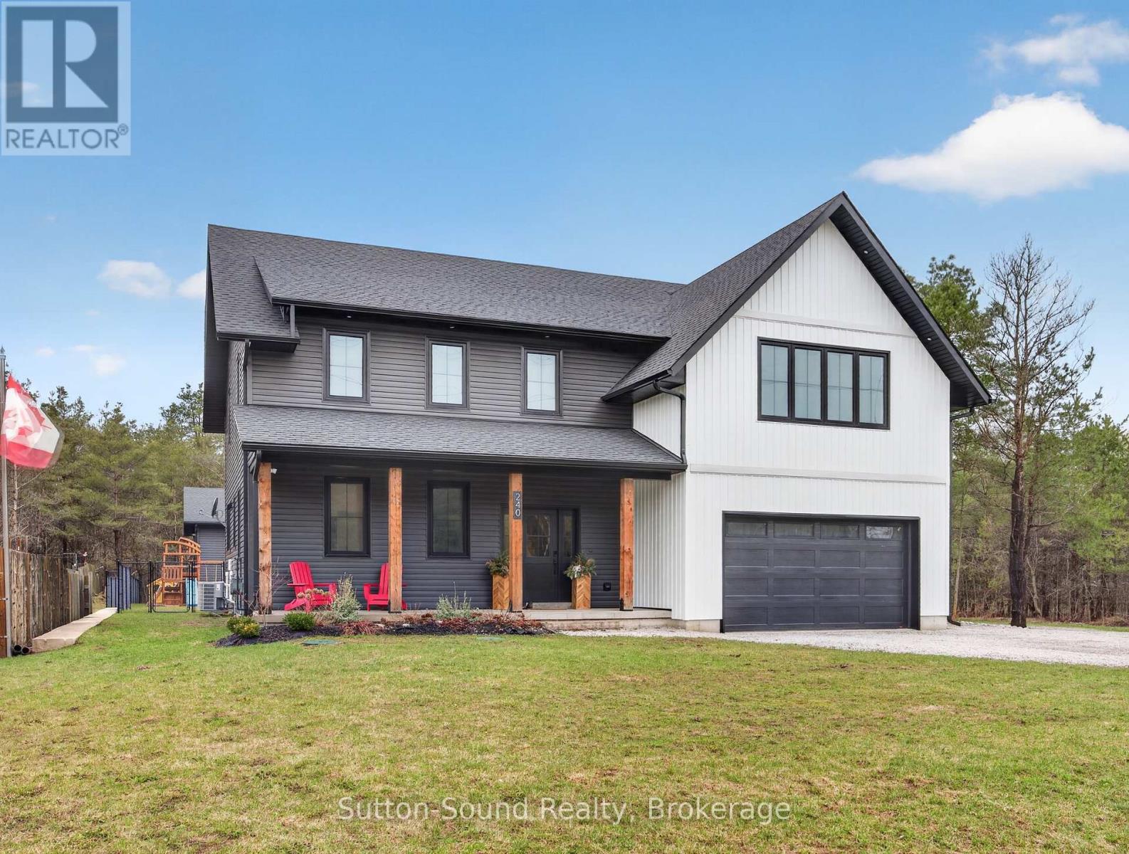240 BRUCE STREET - 2