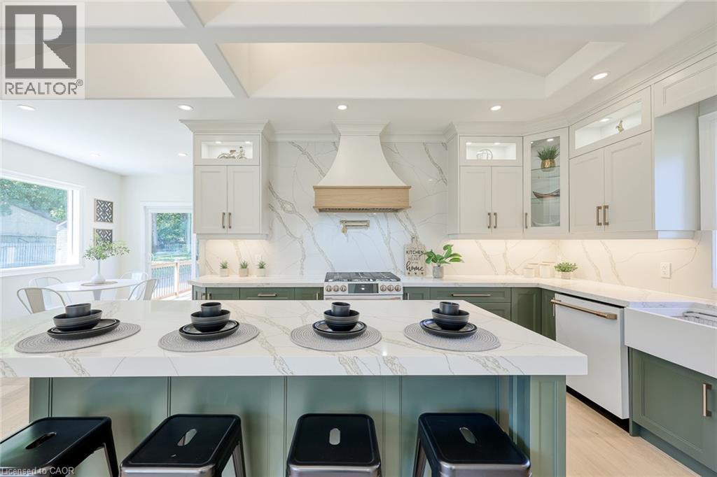 152 BLANDFORD Street - 22