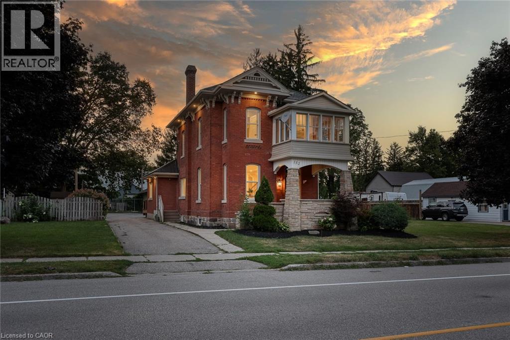 152 BLANDFORD Street - 2