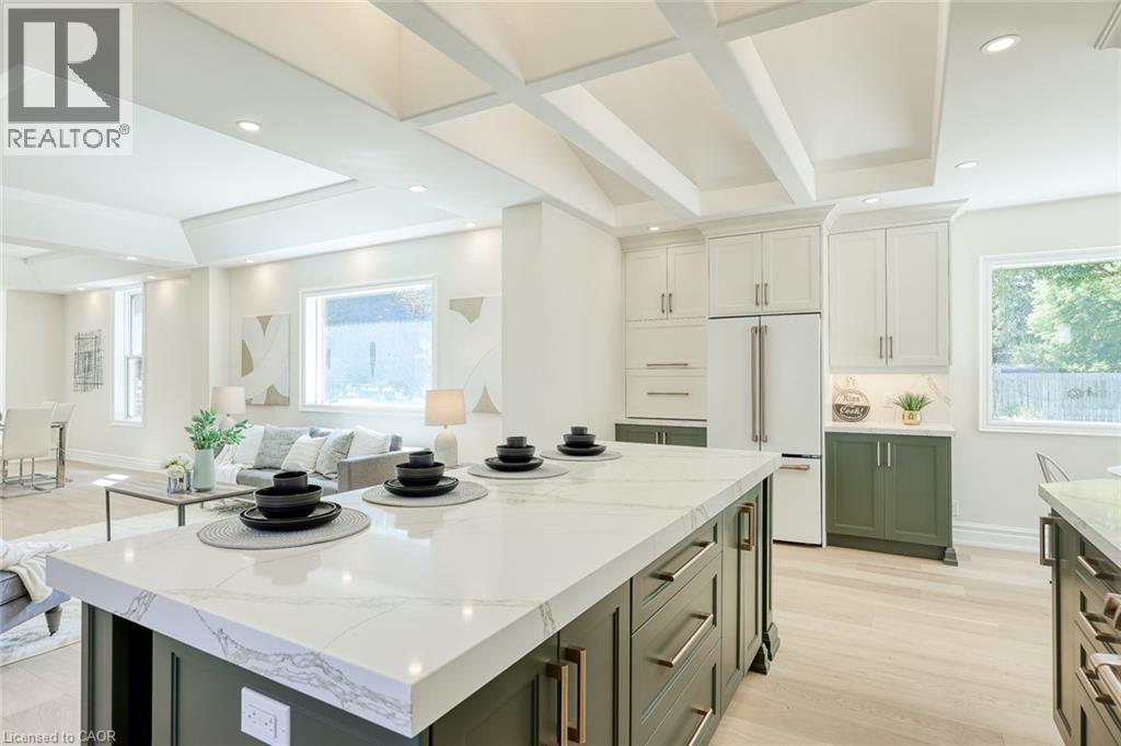 152 BLANDFORD Street - 27