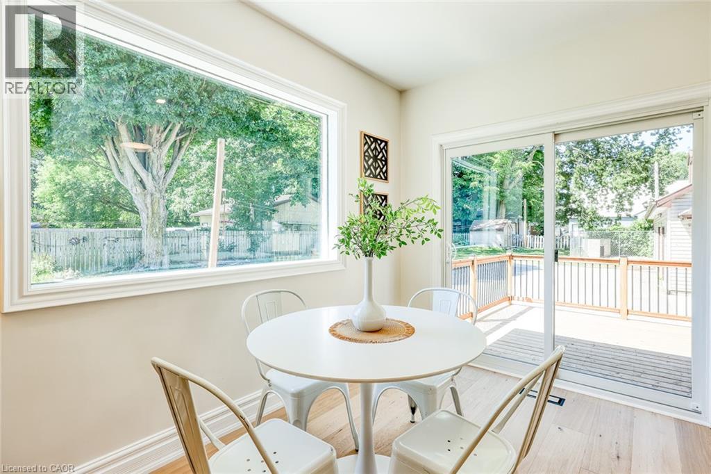 152 BLANDFORD Street - 29