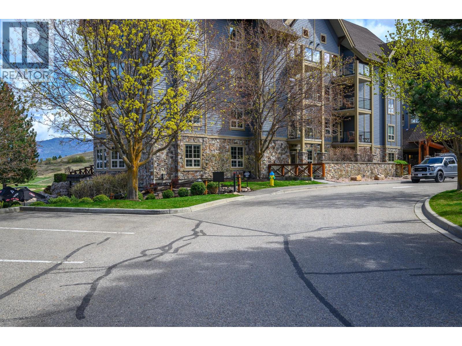 107 Village Centre Court Unit# 217, Vernon