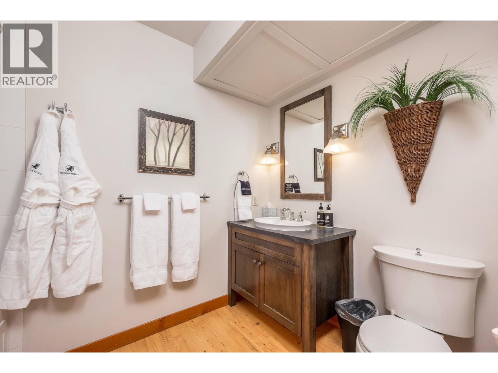 107 Village Centre Court Unit# 217, Vernon