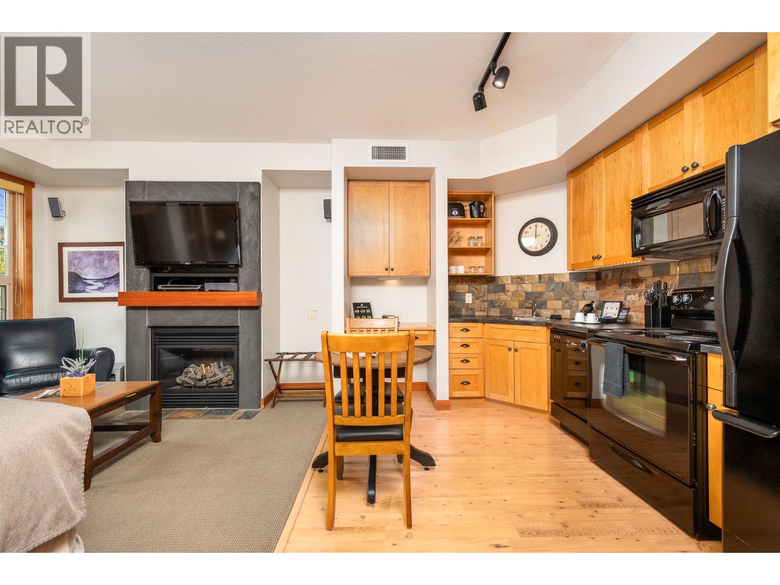 107 Village Centre Court Unit# 217, Vernon