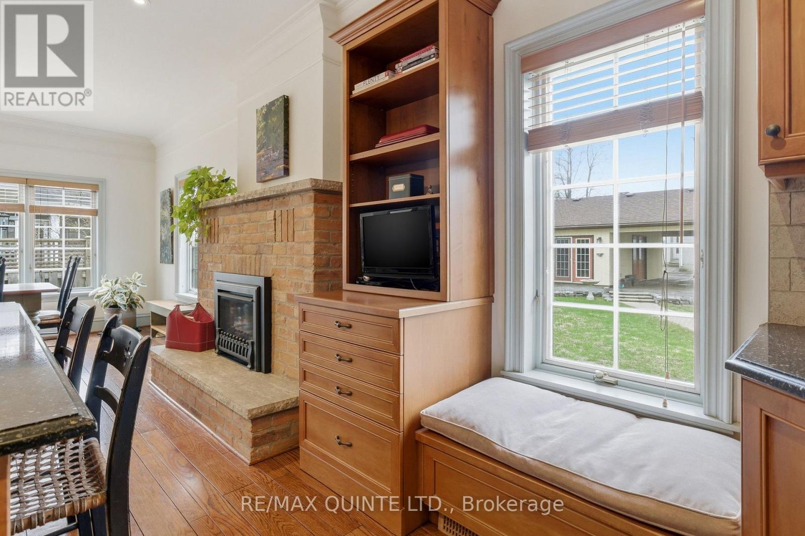 42 QUEEN STREET — photo 21