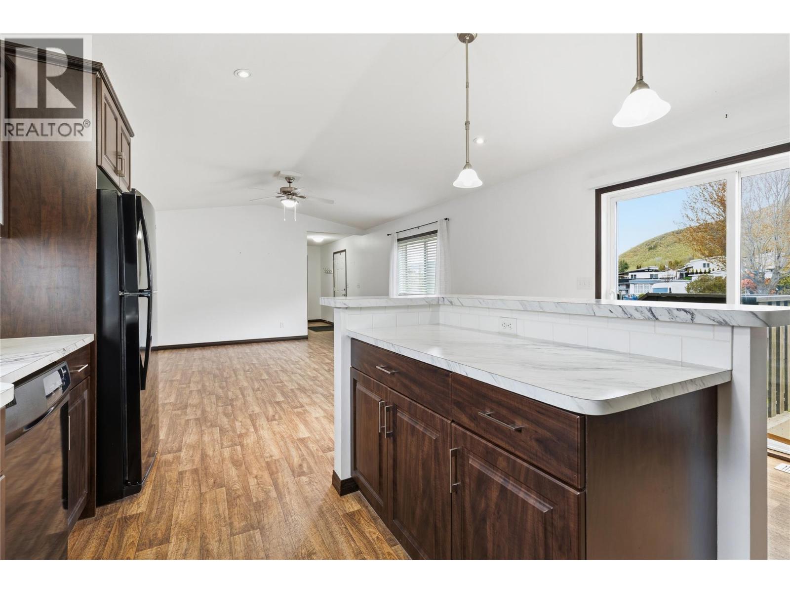 #202 15401 KALAMALKA ROAD - 31