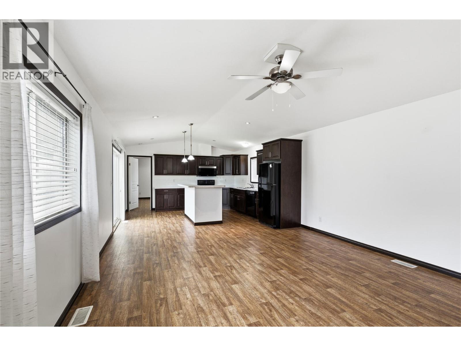 #202 15401 KALAMALKA ROAD - 6