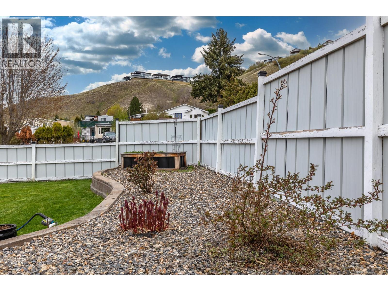 #202 15401 KALAMALKA ROAD - 45