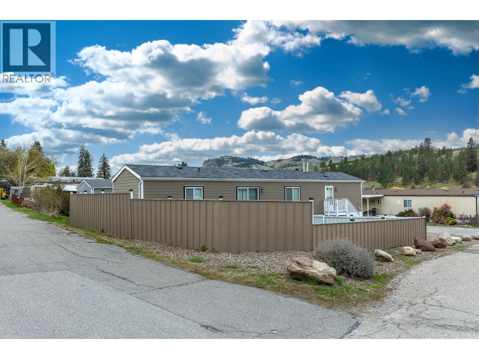 #202 15401 KALAMALKA ROAD - 49