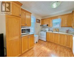 58 Mountain View Road thumbnail 32