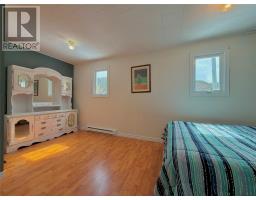 58 Mountain View Road thumbnail 37