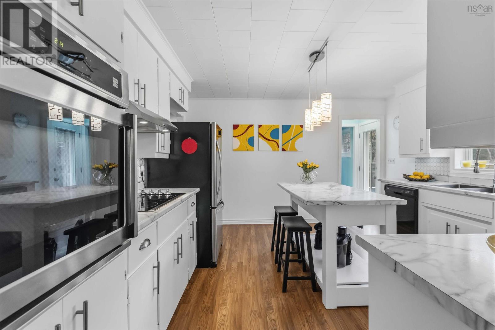 Property 19 of 51 of 55 RICHARDSON Street