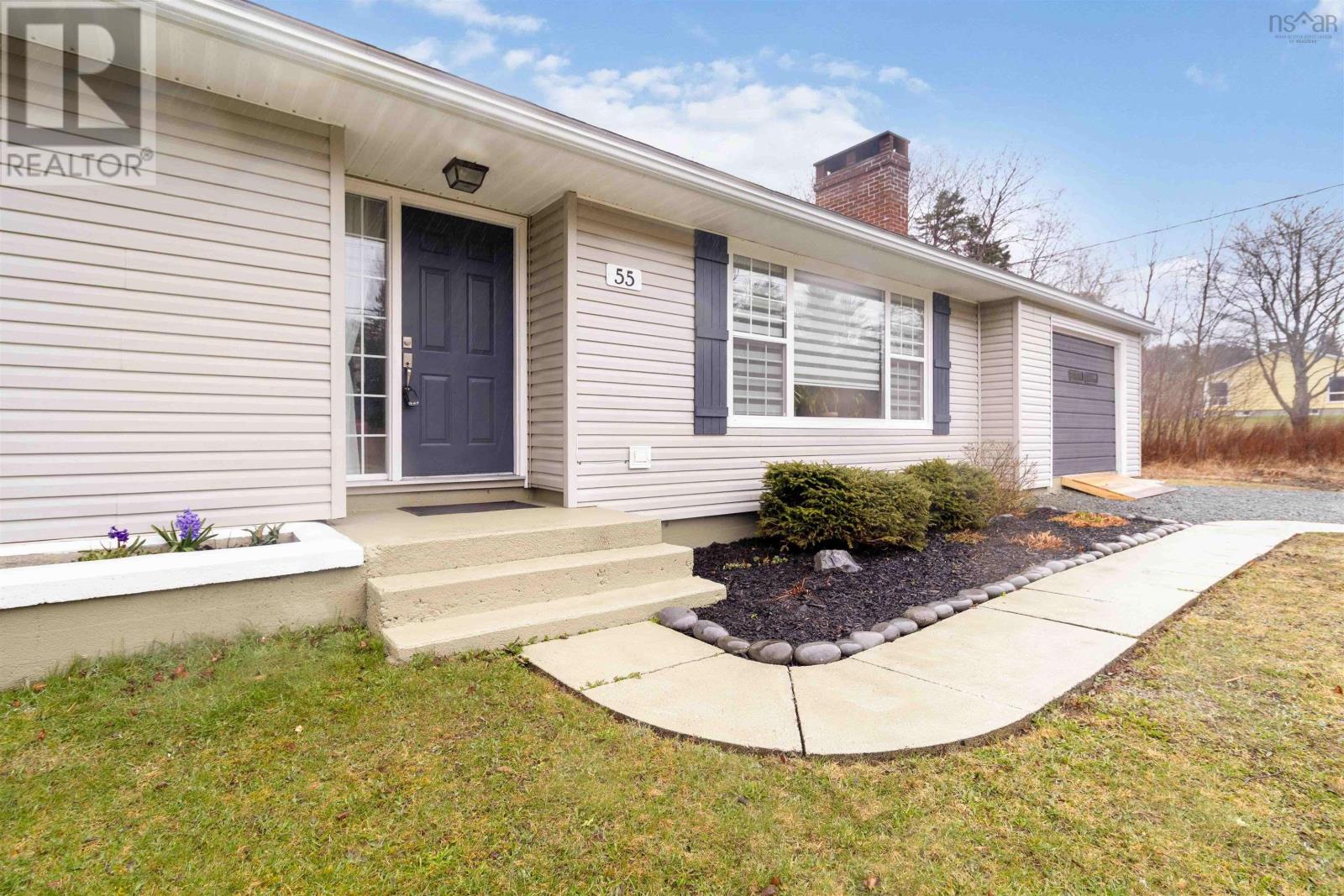 Property 4 of 51 of 55 RICHARDSON Street