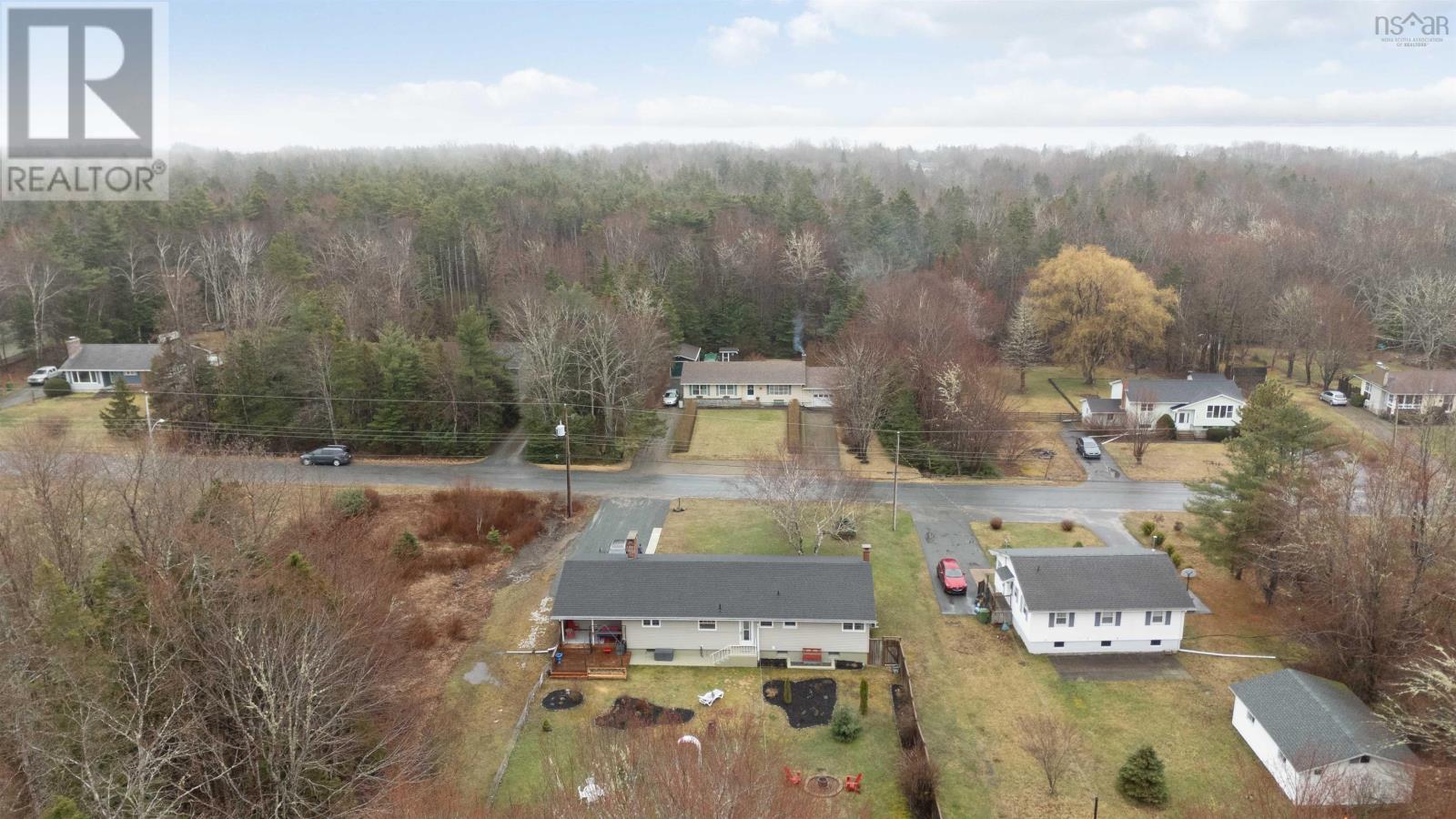 Property 43 of 51 of 55 RICHARDSON Street