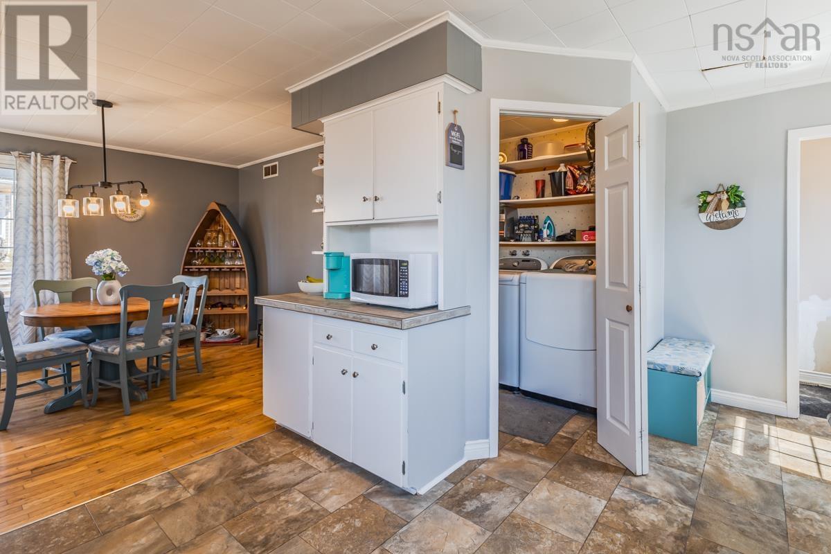 Property 9 of 38 of 56 Regent Street