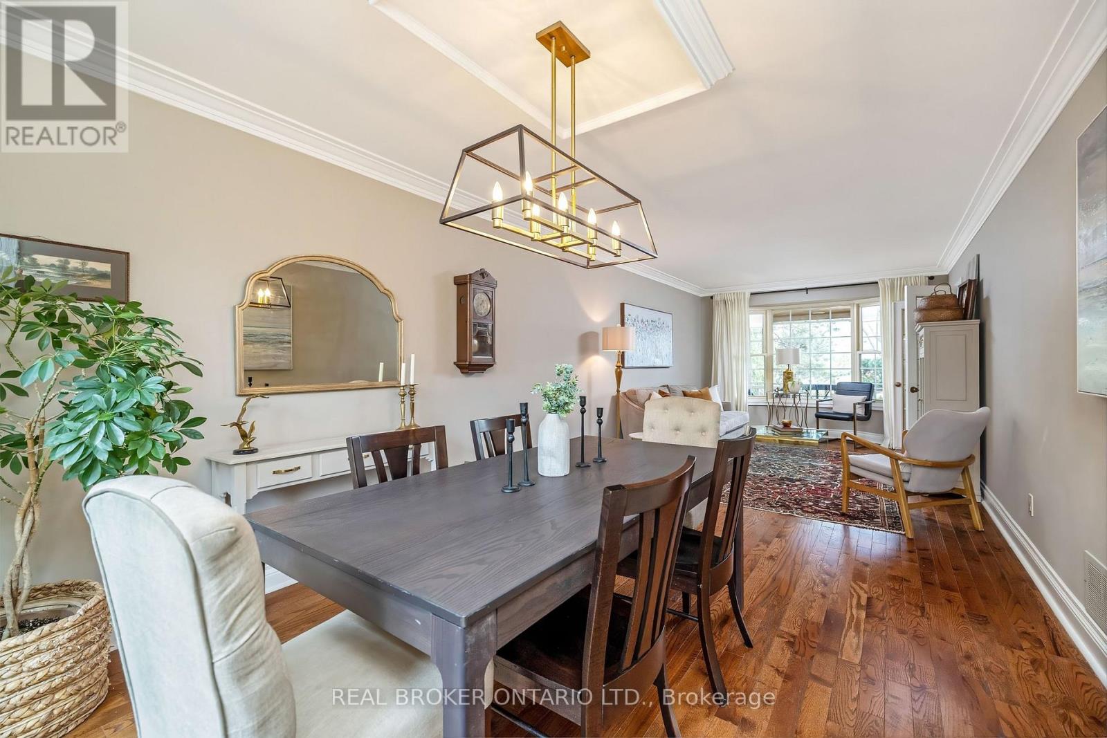 352 BROADWAY AVENUE - 11