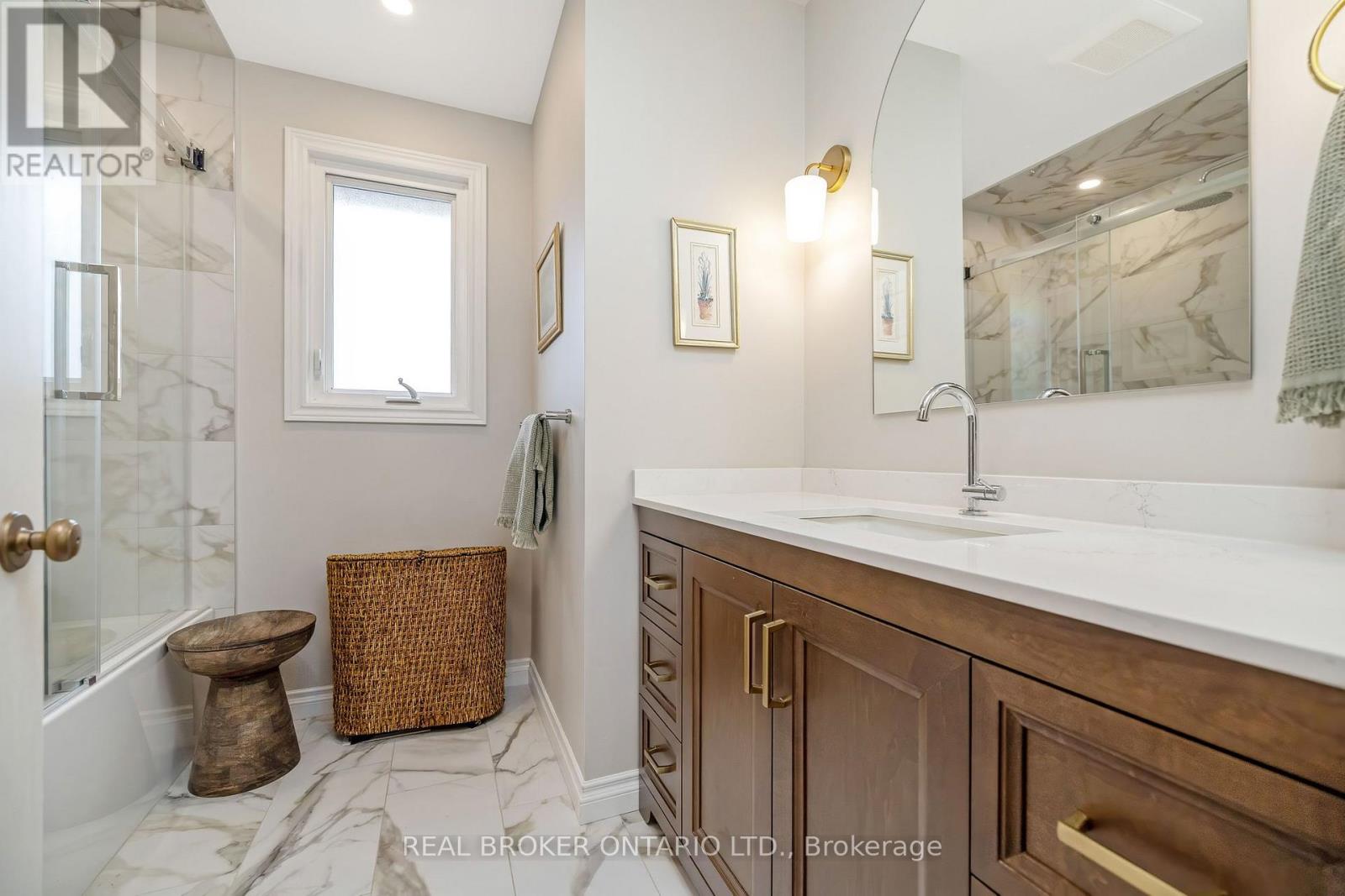 352 BROADWAY AVENUE - 28