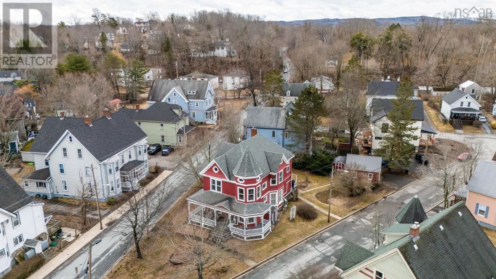 Property 33 of 38 of 304 Clifton Avenue