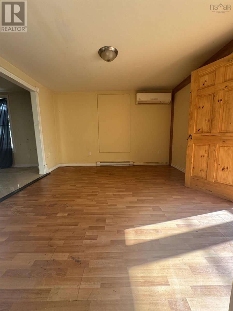 Property 6 of 32 of 13 Centre Street