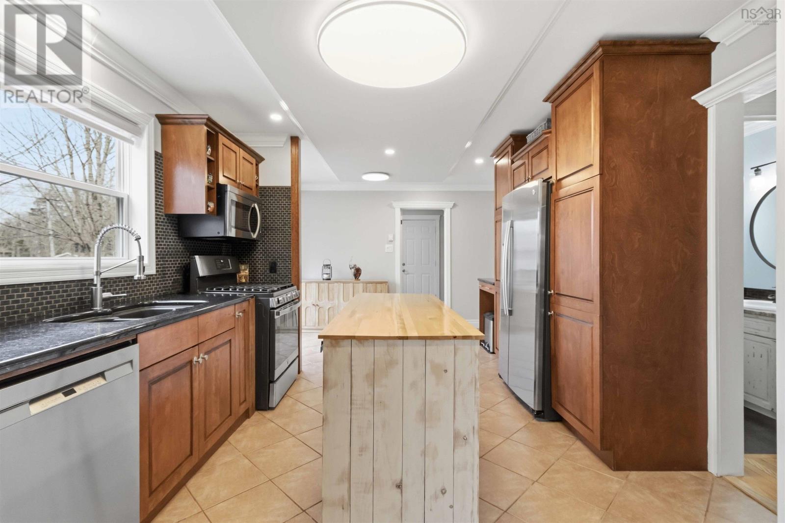 Property 13 of 50 of 9 Dyllys Drive