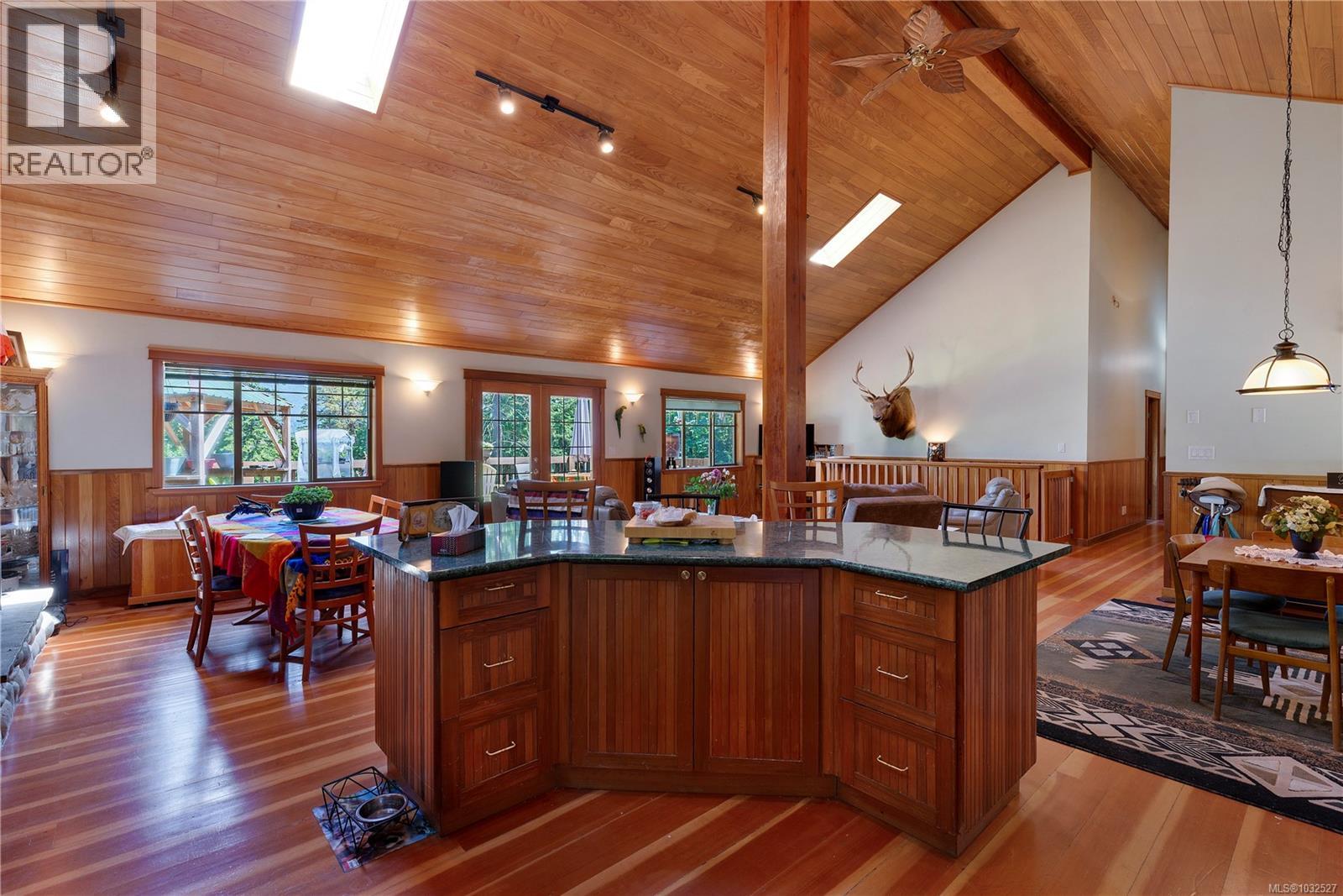 1205 CHERRY POINT RD - 12