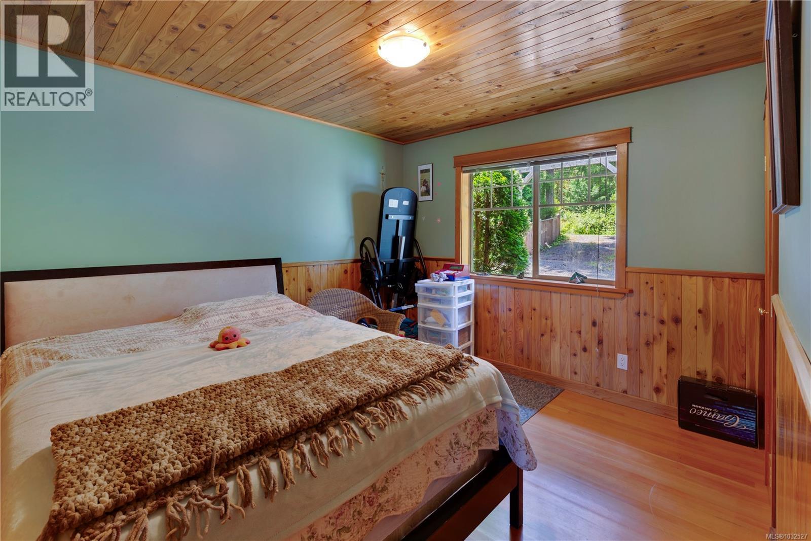 1205 CHERRY POINT RD - 22