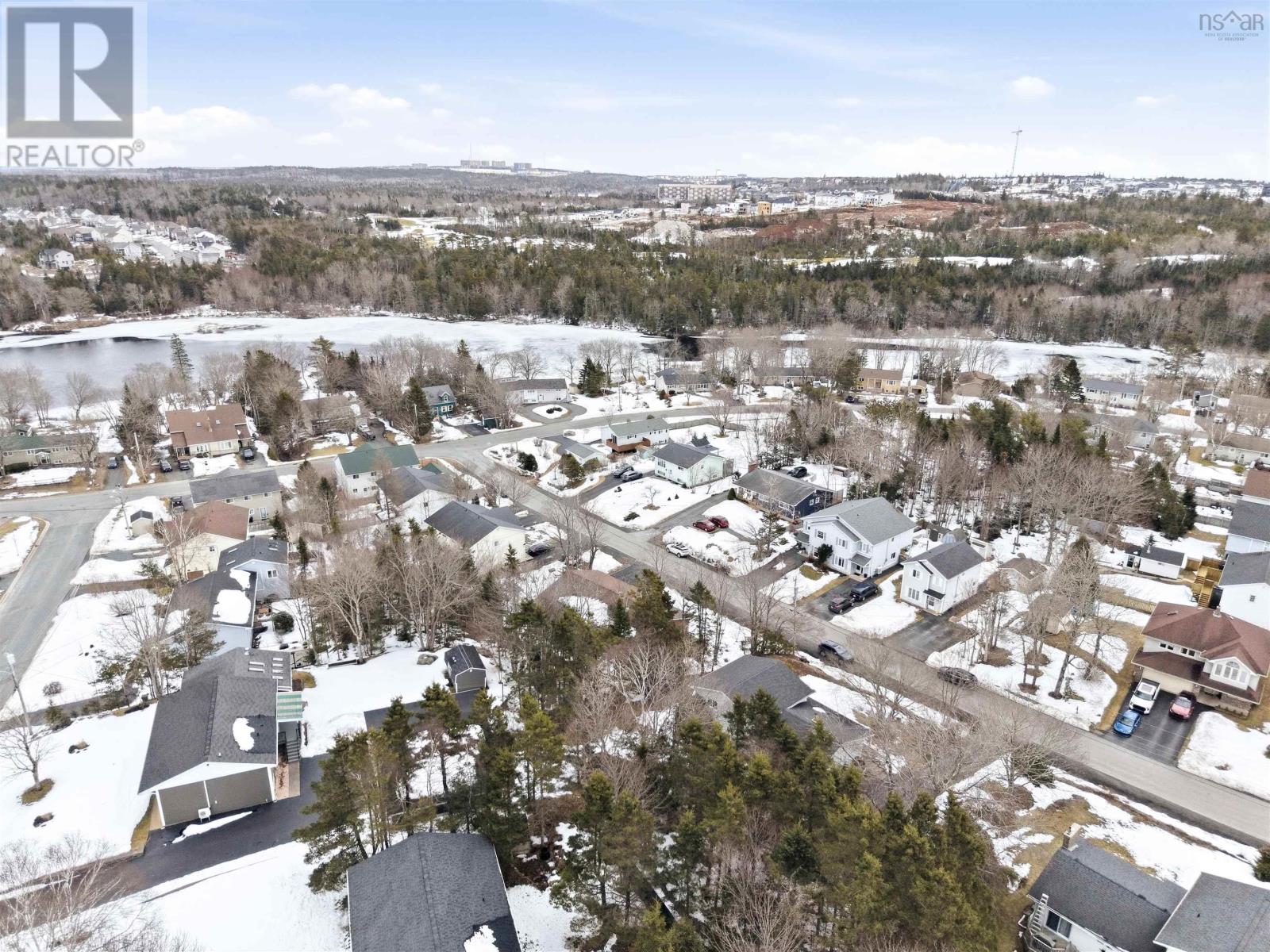 Property 32 of 33 of 17 Sprucewood Avenue