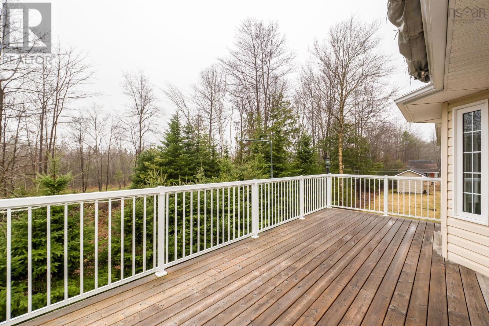 Property 2 of 39 of 114 Mayfair Drive