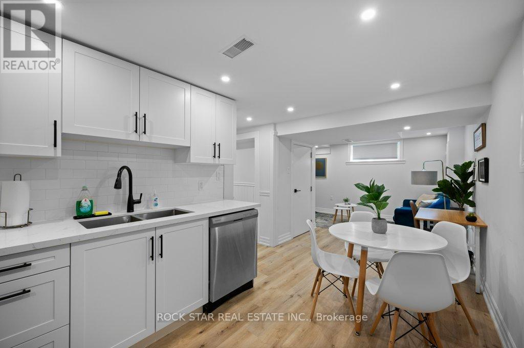 830 MOHAWK ROAD E - 30