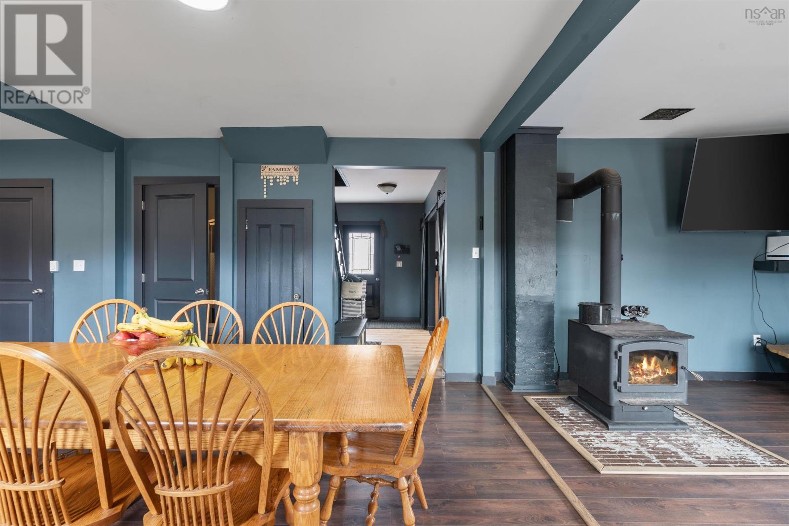 Property 18 of 36 of 16236 Highway 316