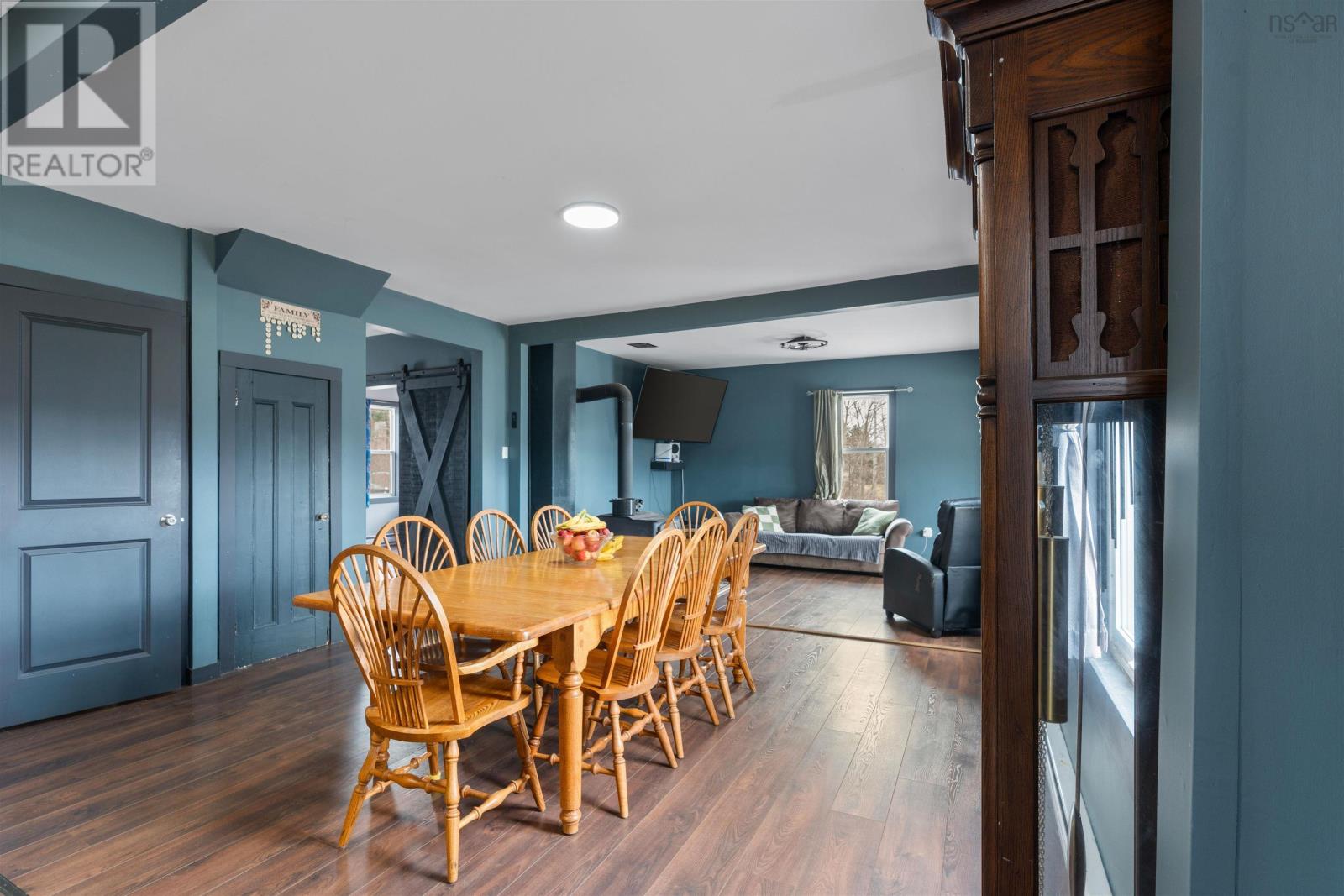 Property 19 of 36 of 16236 Highway 316